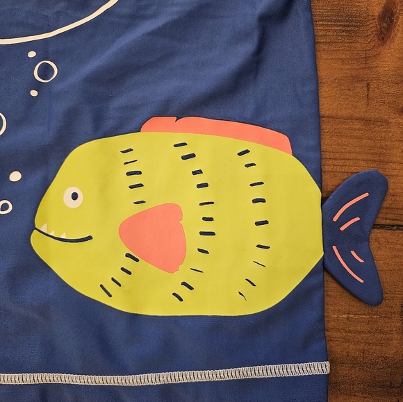 Carter's rashguard and swim trunks bundle - Picture 4 of 4